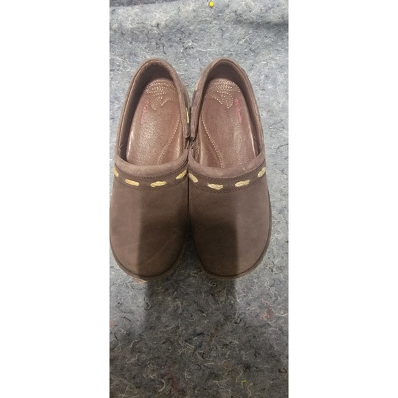 Columbia Women's "Addie" Size US 5 Brown Leather Slip-on‎ Shoes Clogs - Picture 1 of 5